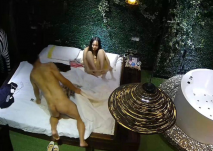 小夥和美少婦酒店啪啪雞巴不給力兩次都是5分鐘就完事