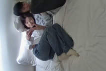 公寓酒店 超漂亮小女友 甜美笑容 給男友打飛機 口 太嫩了