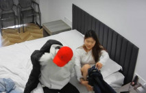 流出酒店偷拍 年輕小情侶大白天寂寞難耐開鐘點房盡情啪啪連幹三場